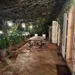 Rez-de-jardin élégant Avec Jacuzzi Calme *