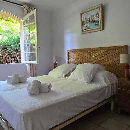 Ferienhaus House With Garden & Jacuzzi Near Center Saint-Tropez