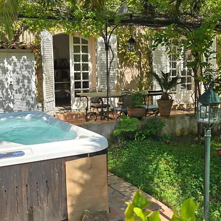 Ferienhaus House With Garden & Jacuzzi Near Center Saint-Tropez